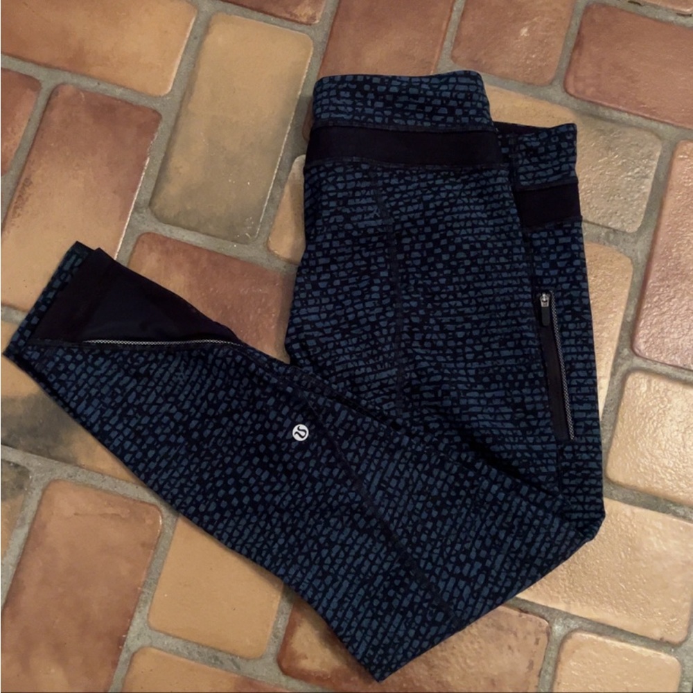 Lululemon Leggings with pockets